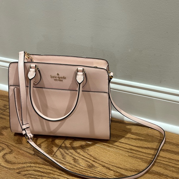 Authentic Kate Spade Purse - Picture 2 of 3